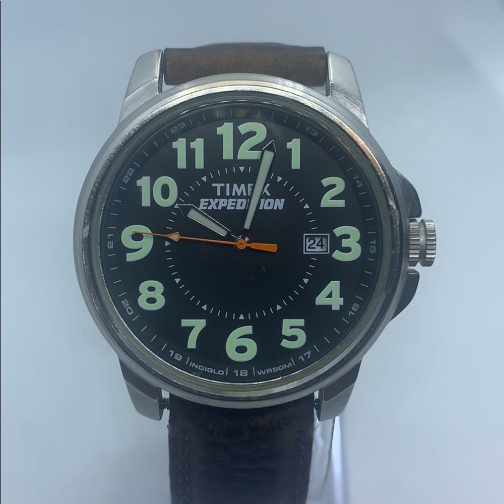 Timex Expedition Mens Watch w/ brown leather strap